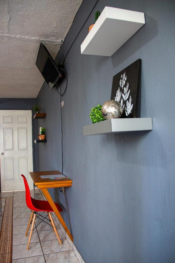 Hotel Boutique Charlotte Arandas Luaran gambar