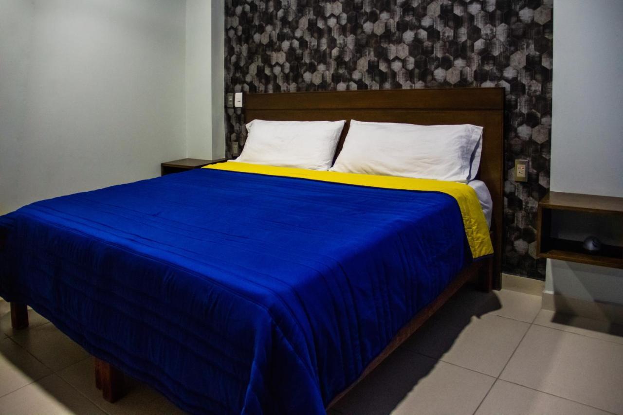 Hotel Boutique Charlotte Arandas Luaran gambar